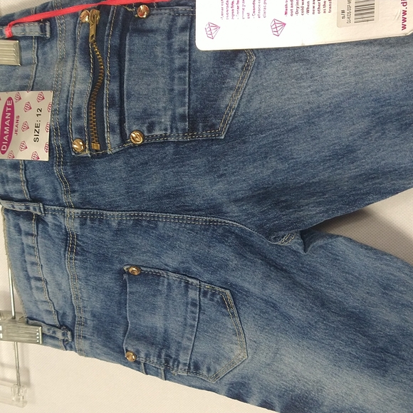 Diamante - Picture 12 of 14